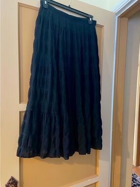 Max studio tiered maxi skirt Large